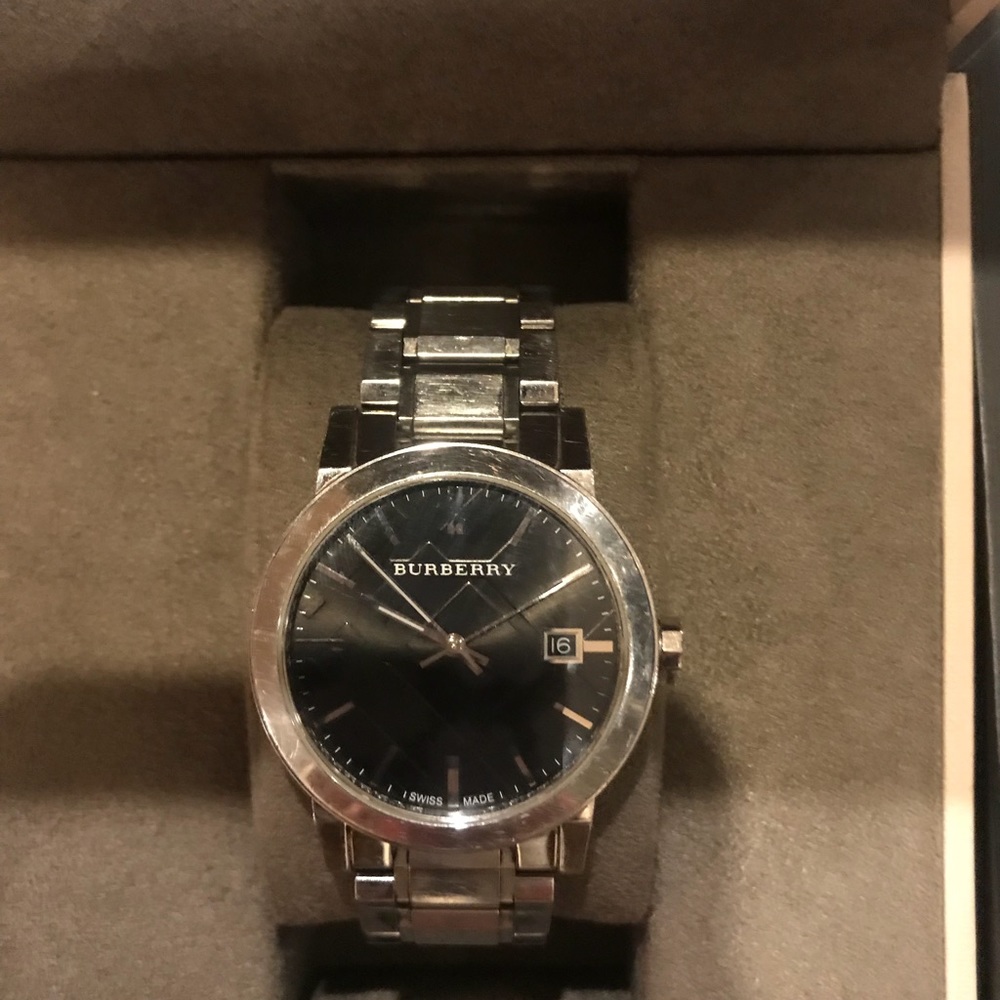 Beautiful Burberry silver watch